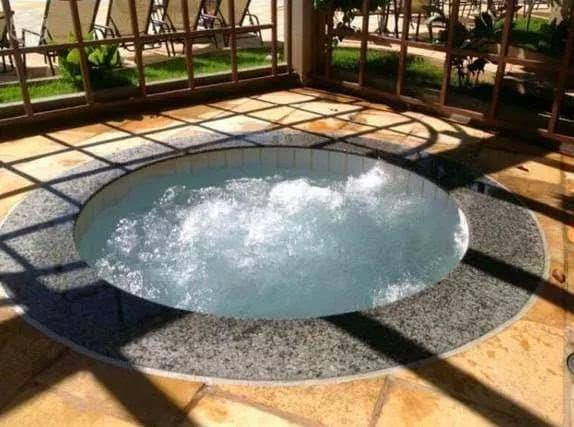 Hotel Lacqua diroma diária a 100 reais p/ 5 pessoas com parque aquático aberto 24h - Foto 9