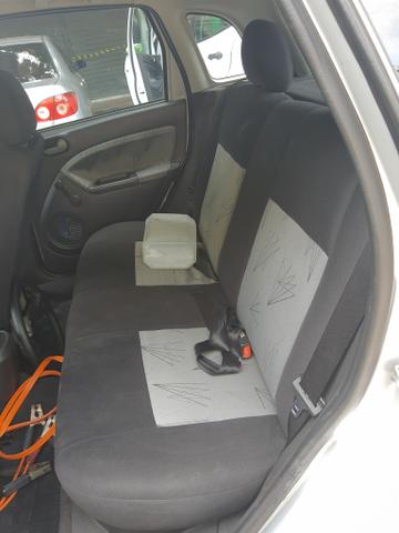 Fiesta 1.0 / 2008 R$15.500,00 - Foto 3