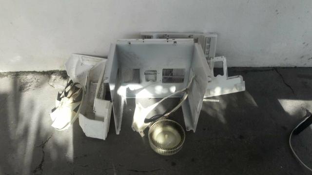 Limpeza e Manutenção em Ar Condicionado de Janelas - Foto 3
