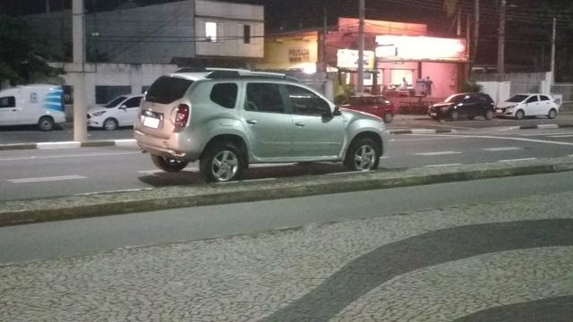 Renault Duster 1.6 flex ano 2014 - Foto 3