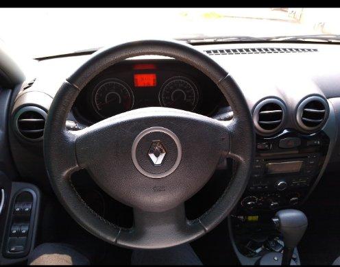 Renault Logan troco por ágio de casa - Foto 2