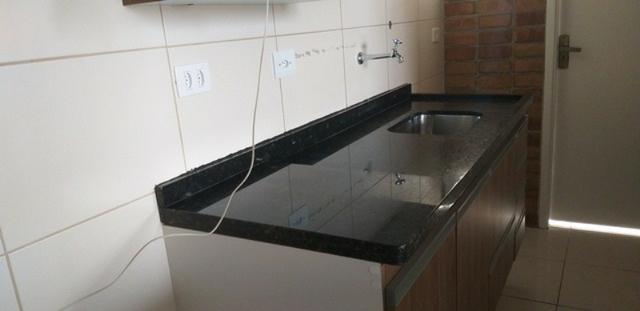 Lindo Apto 2 Dorm com Armários no Jd. Europa R$ 200 mil - Foto 9