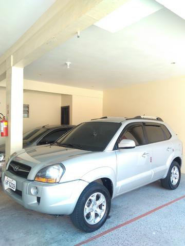 Tucson GLS (top de linha) Impecável / manual + chave reserva
