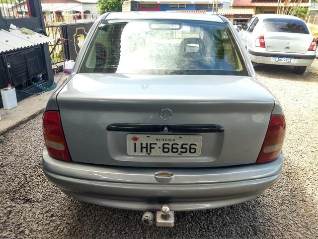 Corsa sedan Super 1.0 8v ano 1998 - Foto 6