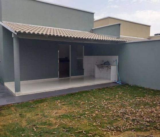 Casa 3 Quartos, 2Banheiros, Sala, Cozinha, área de serviço e 3 Vagas para Garagens - Foto 4