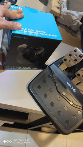 Volante Logitech G920 Driving Force Xbox One/PC + Cambio - Foto 5