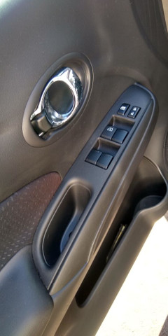 Nissan Versa 1.6 SV automático 2019 - Foto 9