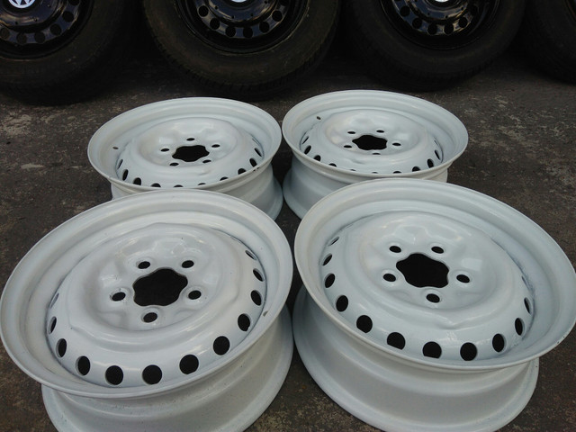 Roda aro 14 branca kombi - Foto 5