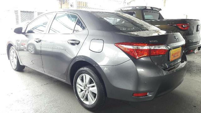 COROLLA GLI 1.6 FLEX AUT MOD 2016 - Foto 6