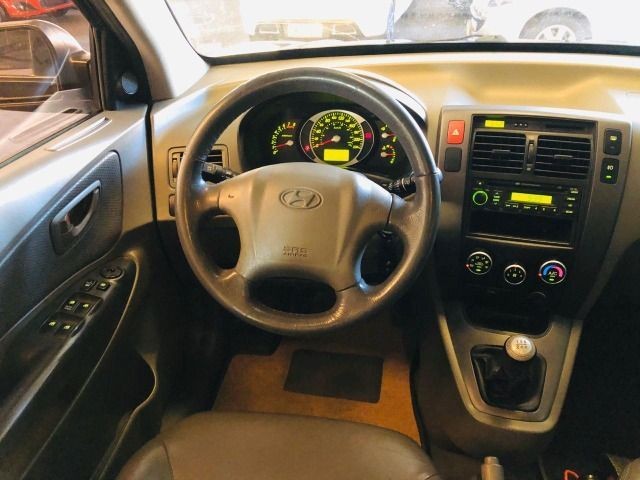 Tucson GLS 2.0 2008 - Financia 100% - Foto 12