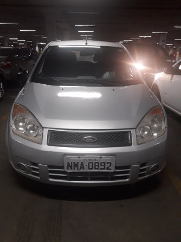 Fiesta class hatch 2010 1.0 vendo/troco - Foto 6