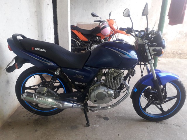 SUZUKI YES 2009