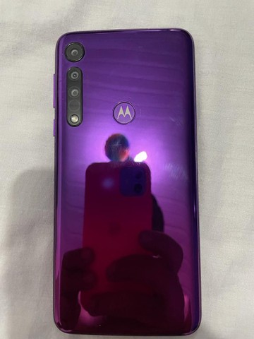 Vendo ou Troco esse Belo Motorola one macro Violeta 64 gigas