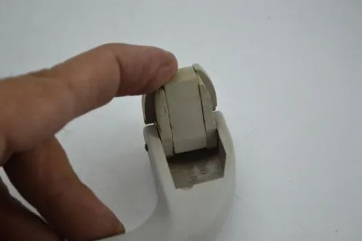 Puxadora Alça Teto Pqp Volkswagen Novo Gol 2013 Original - Foto 5
