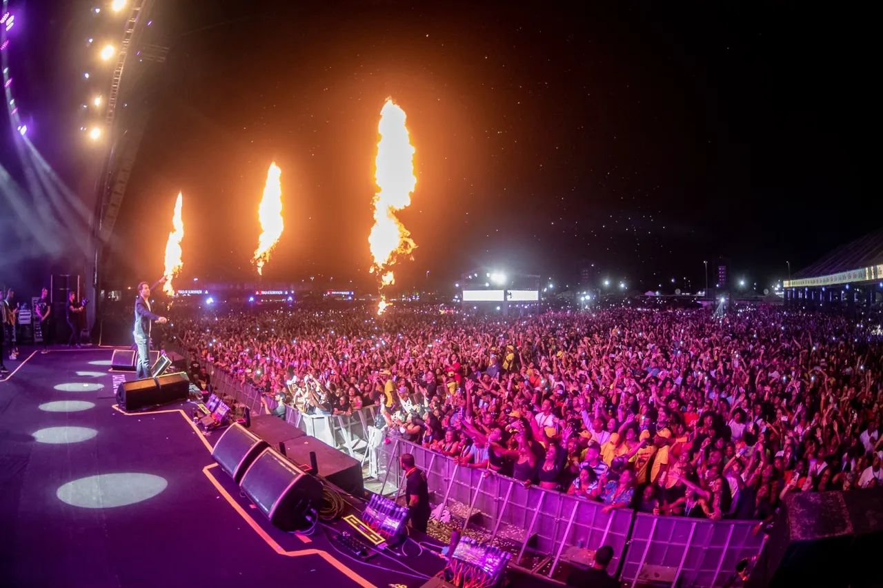 Lente Nikon 10.5 mm 2.8  - Foto 4