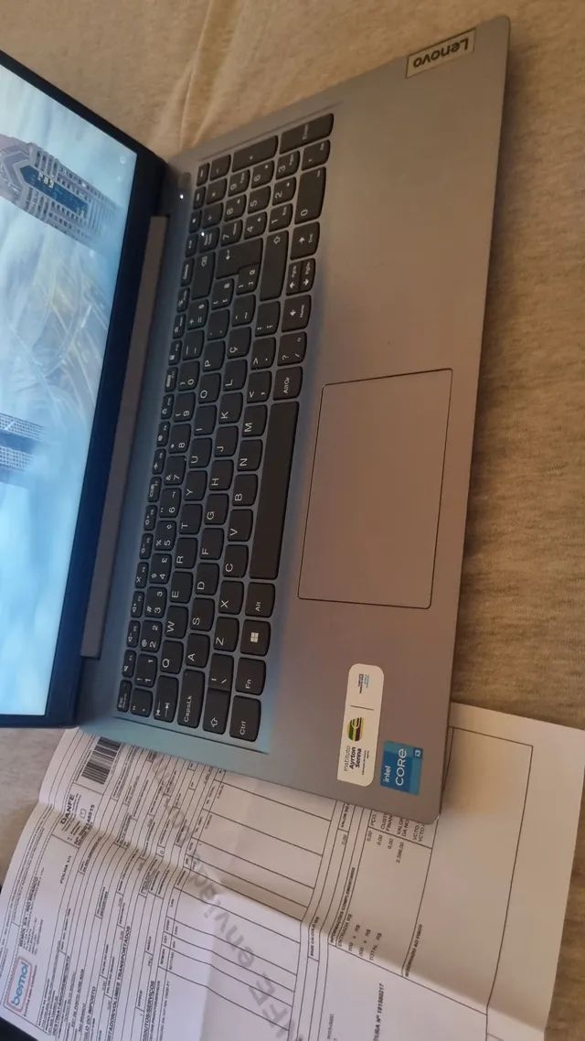 Notebook Lenovo i3 11°ger