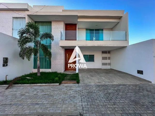 Casa de primeiro andar para alugar no condomínio Terra dos Sonhos