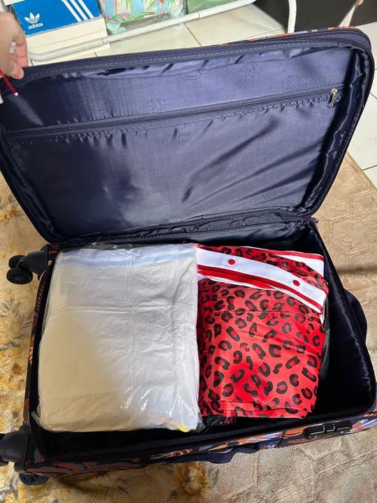 Mala farm selva gráfica Média  - Foto 5