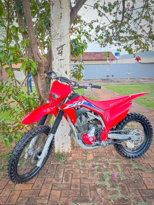 CRF 250F - 2023 - QUASE ZERA  - Foto 4