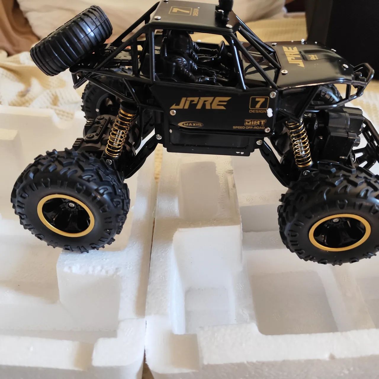 Carro de controle remoto 4x4 - Off-Road - Foto 3