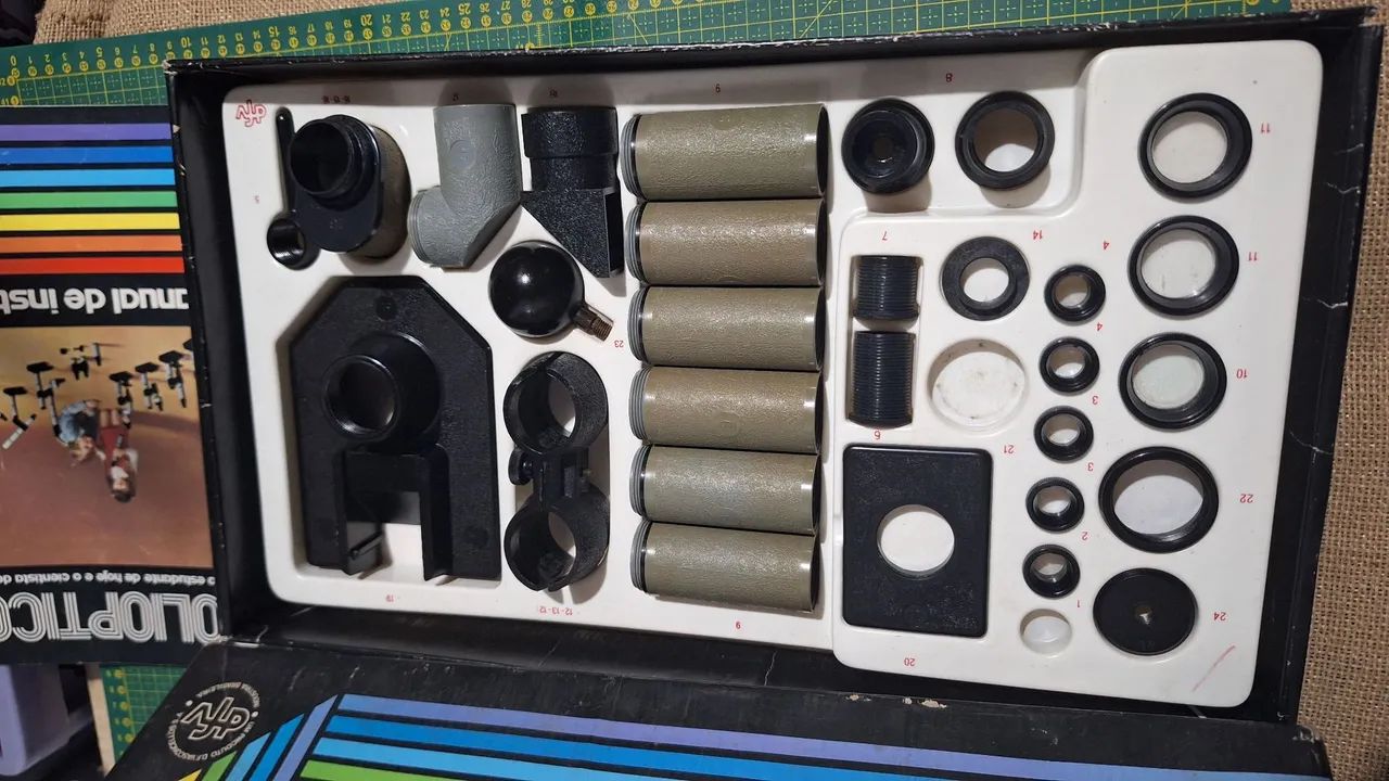 Brinquedo antigo Poliópticon na caixa  - Foto 2