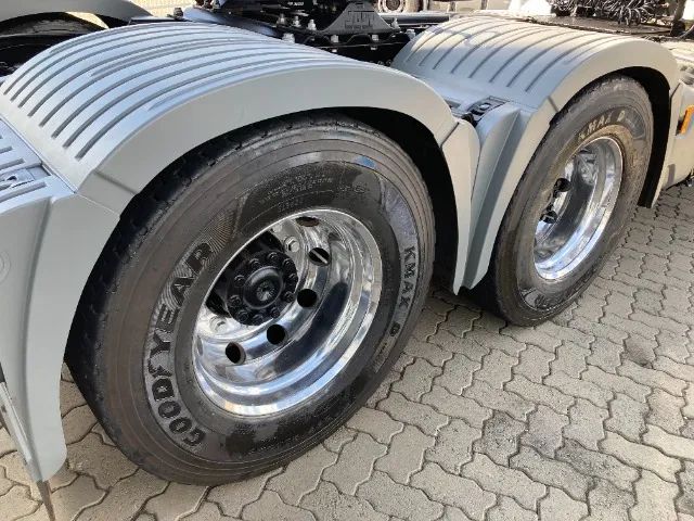 Mercedes-benz Actros 2651 Ls 6x4 - 2018 - Foto 11