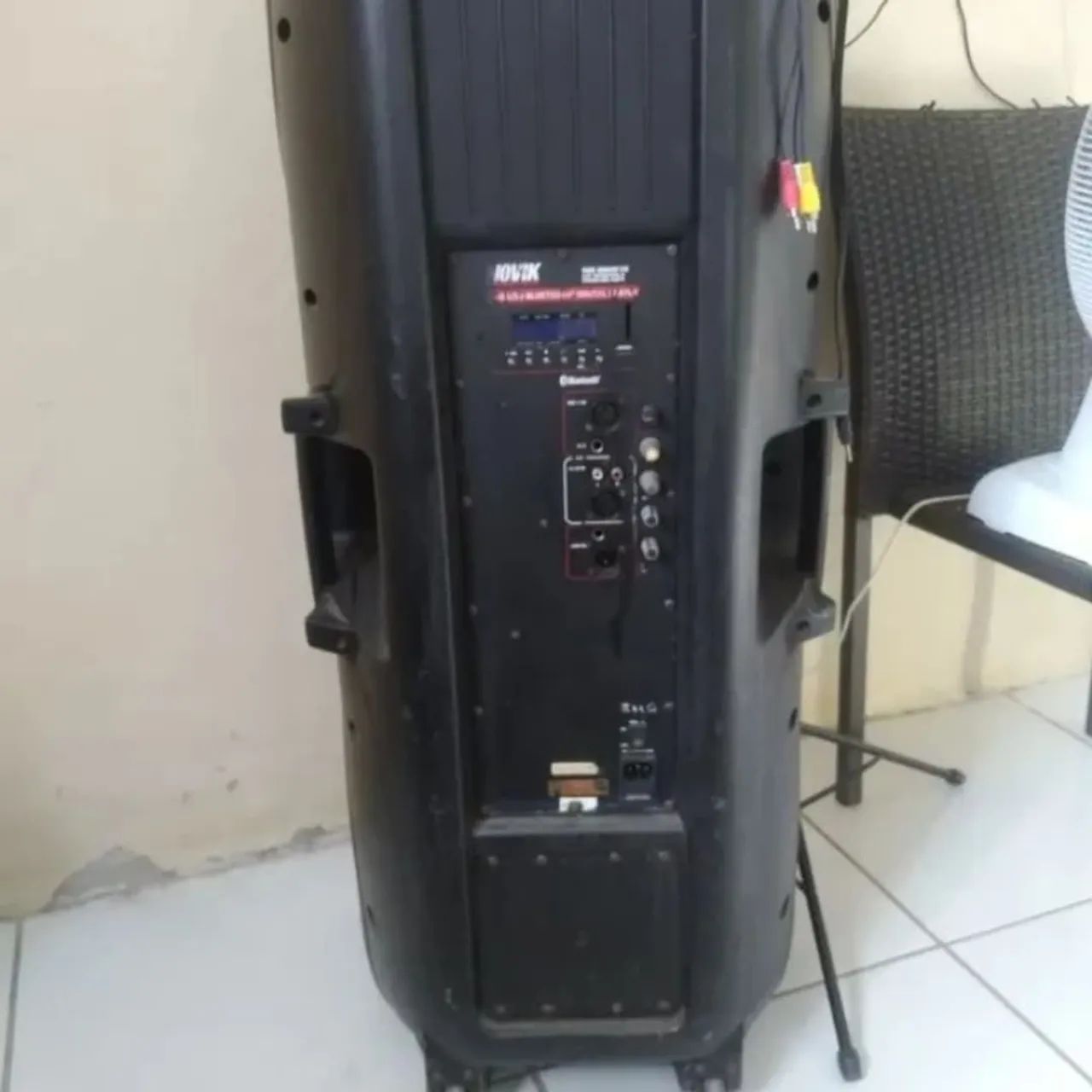 Caixa de Som Amplificada novik