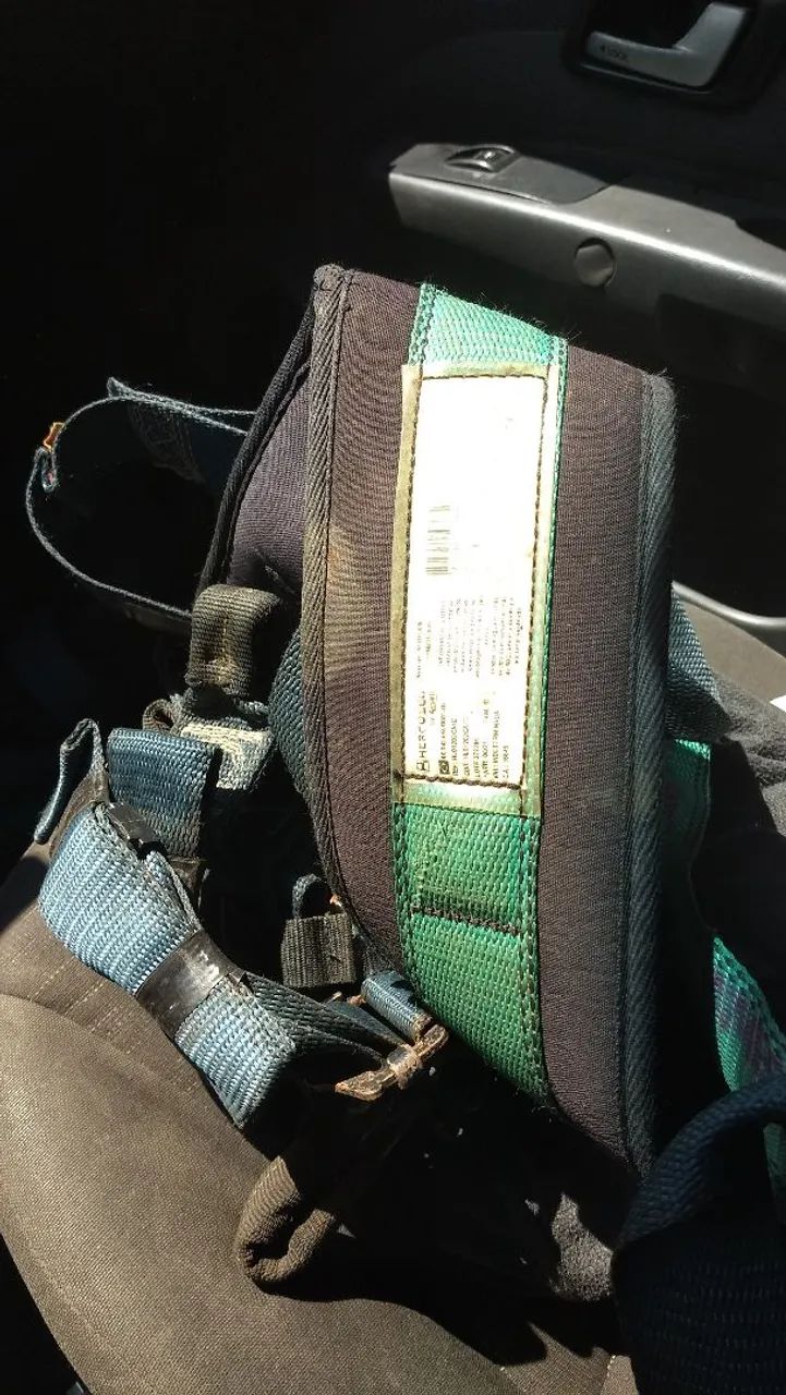 Cinto segurança paraquedista com talabarte 