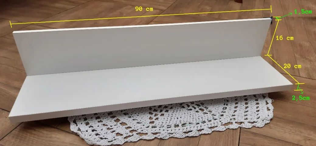 Prateleira e painel
