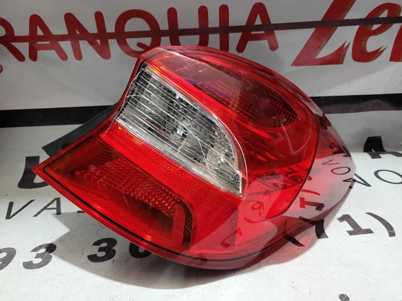 Lanterna traseira direita Ford Ka 2019/ Hatch Ré branca - Foto 2
