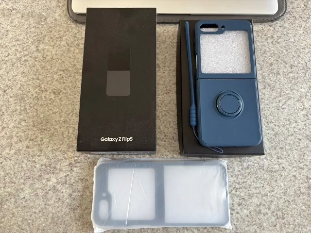 Samsung Z Flip 5