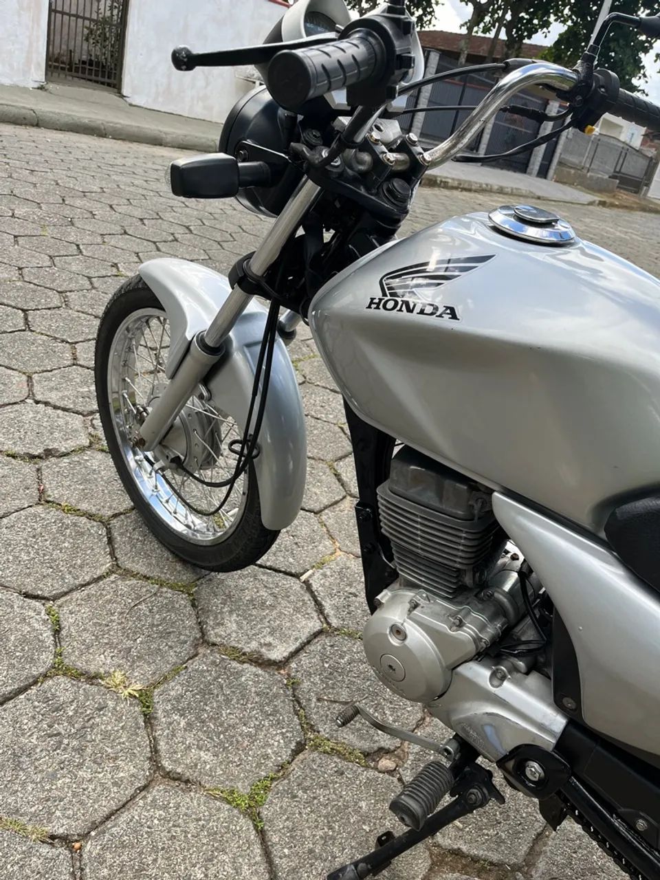Titan 150 ES 2006 - Foto 2