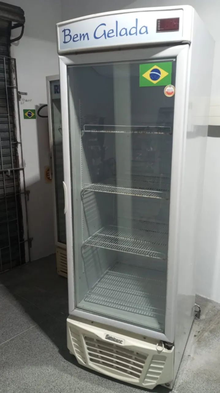 Cervejeira, gela muito bem