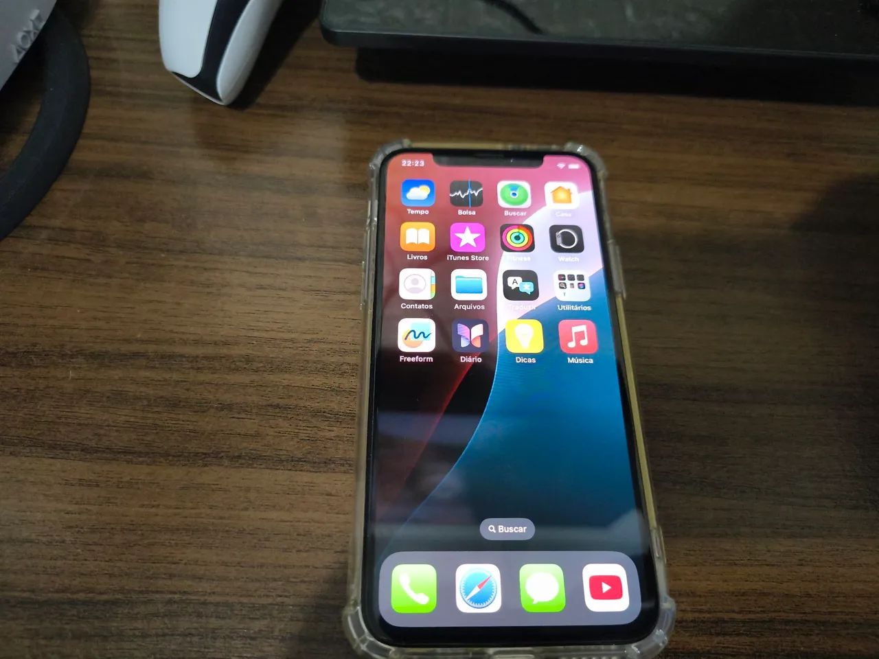 iPhone 11 Pro Max シルバー 256 GB au Apple iPhone 11 Pro Max 256GB - Vitrine - Tela OLED 6.5