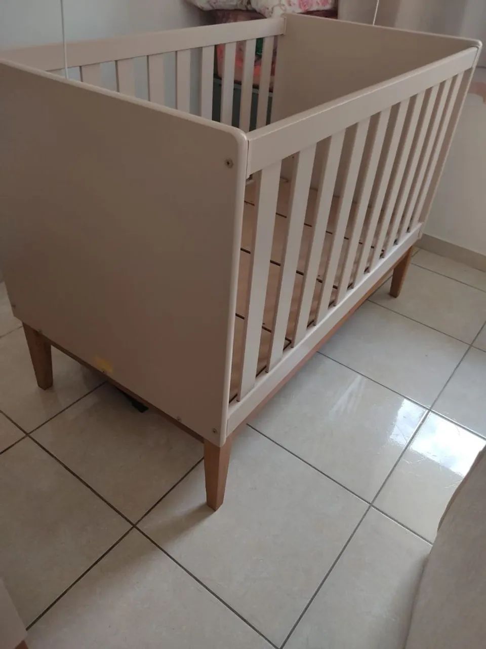 Berço com design clean - Foto 2