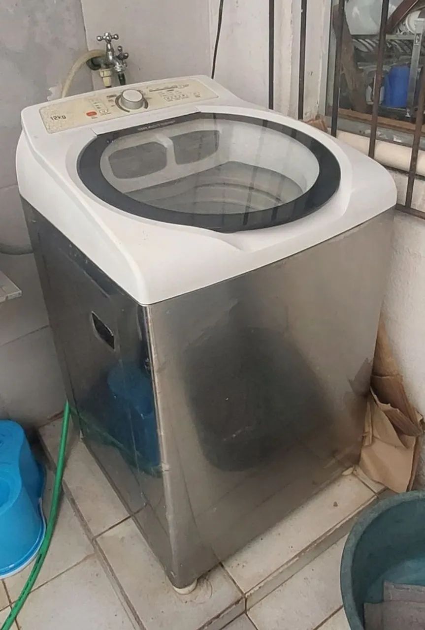 Máquina de Lavar 12kg - Prata - Semi-Nova