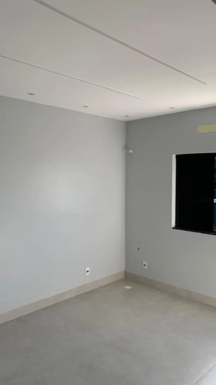 Sala Comercial 45m²- Na Mendonça em frente a Sanclin