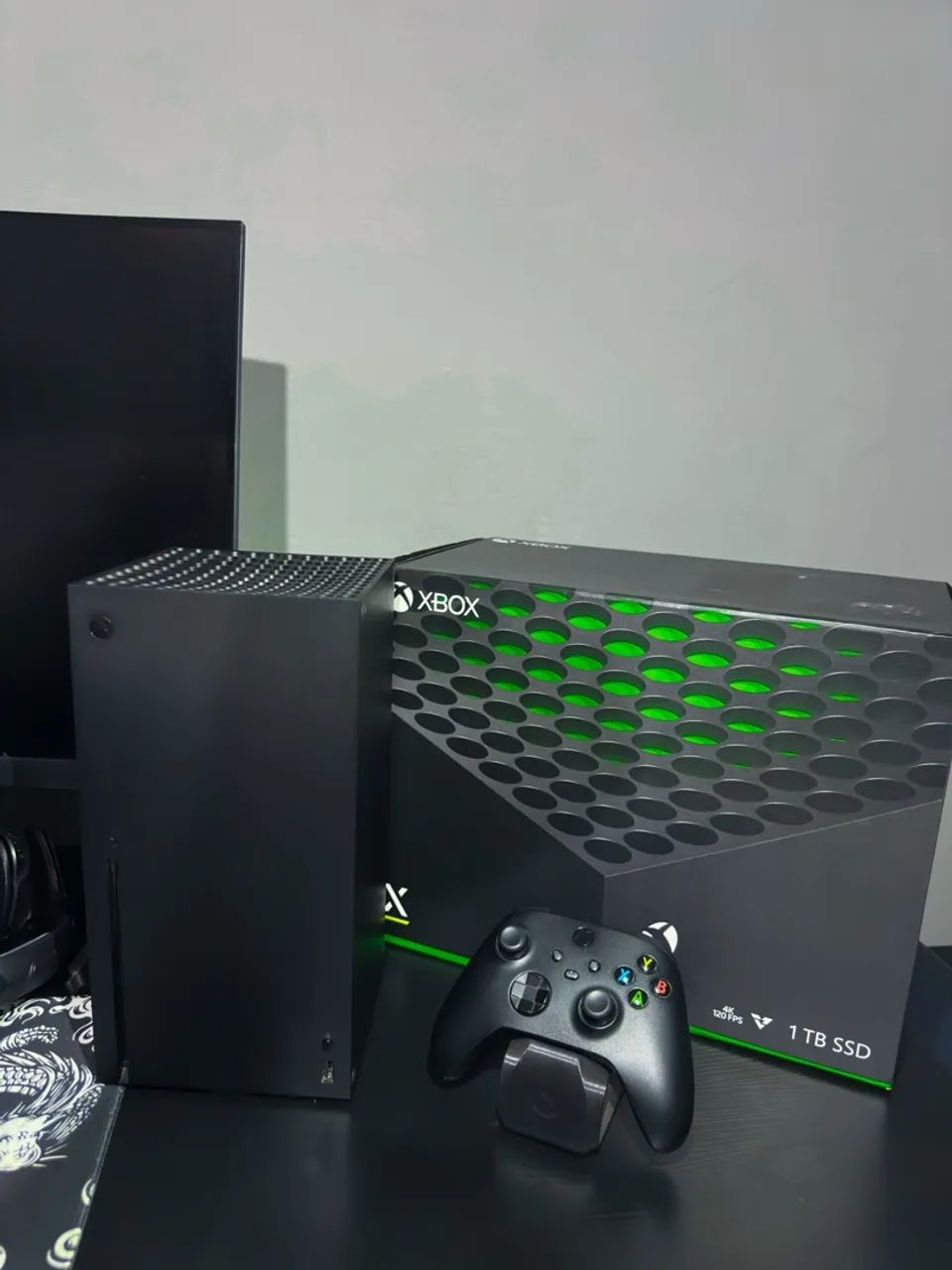 XBOX SERIES X 1TB NOVA GERAÇÃO- 4K 120FPS (EXTREMAMENTE NOVO! TUDO ORIGINAL!  - Foto 2