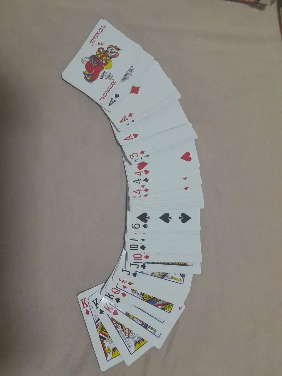 Baralhos Genéricos Azul + Vermelho - Ideal para Truco e Buraco - Foto 4