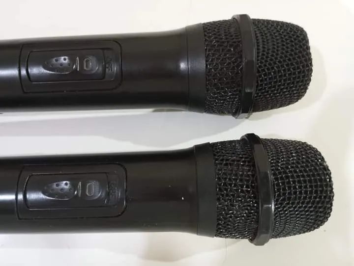 Microfones Sem Fio Somente os Bastões Leia o Anúncio  - Foto 2