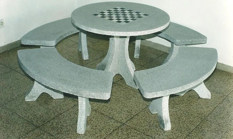 Conjunto Mesa redonda 1,0m com 4 bancos - Foto 2