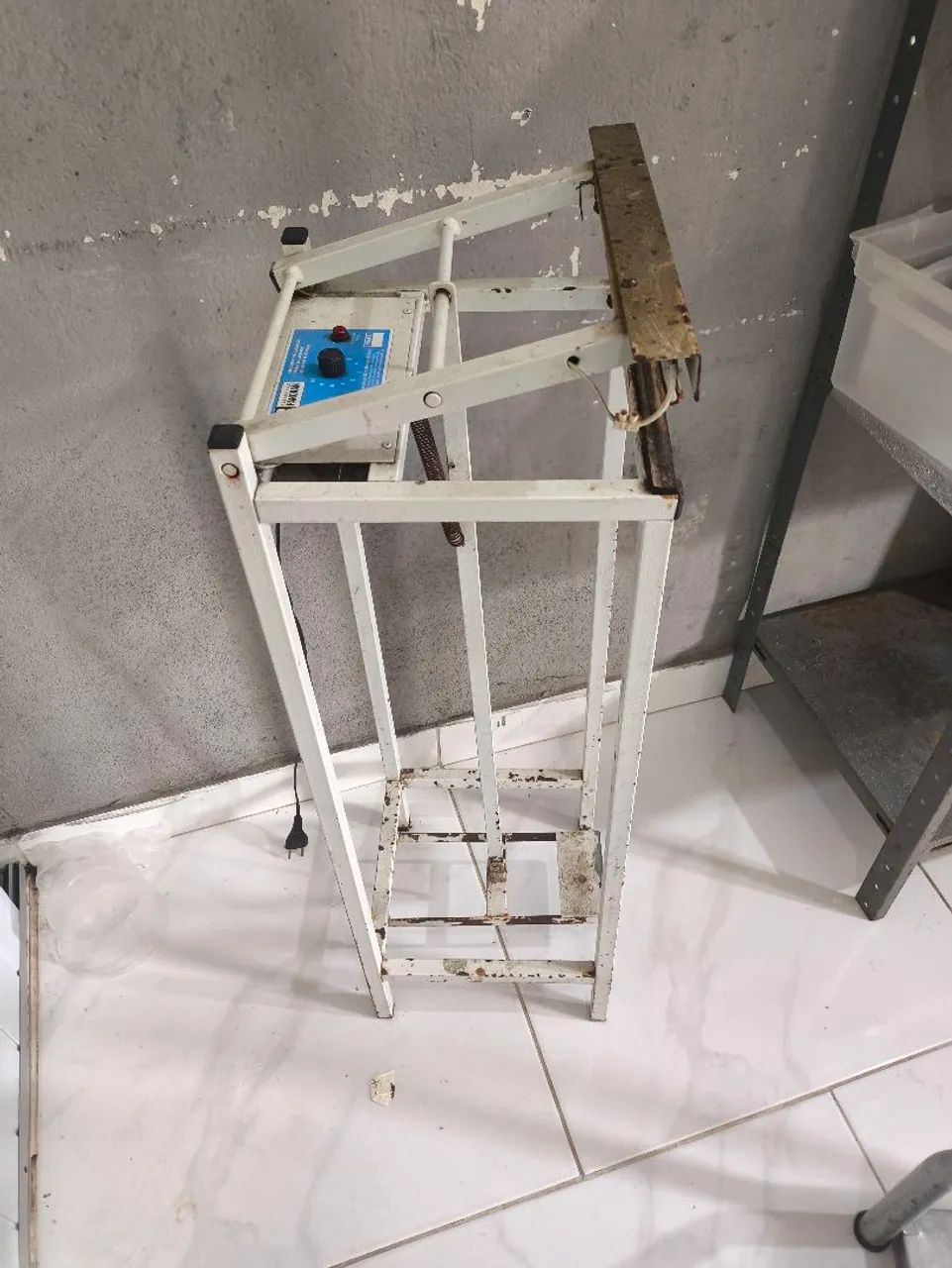 Máquina de fabrica picolé  Fortfrio formas extratores carrinho selador  - Foto 5