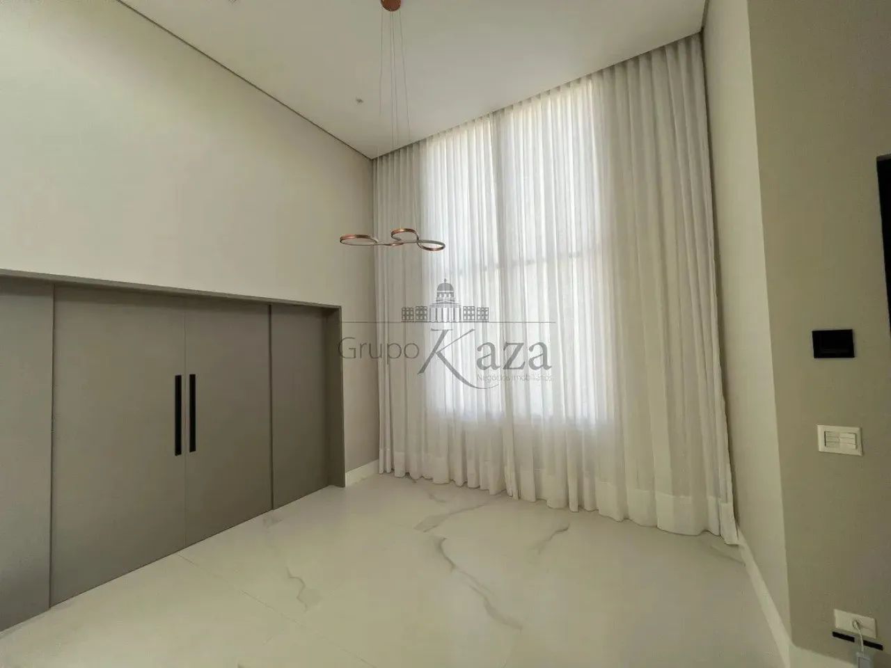 Oportunidade - Casa em Condomínio - Residencial Monte Carlo - Urbanova - 4 Dormitórios - 3 - Foto 2