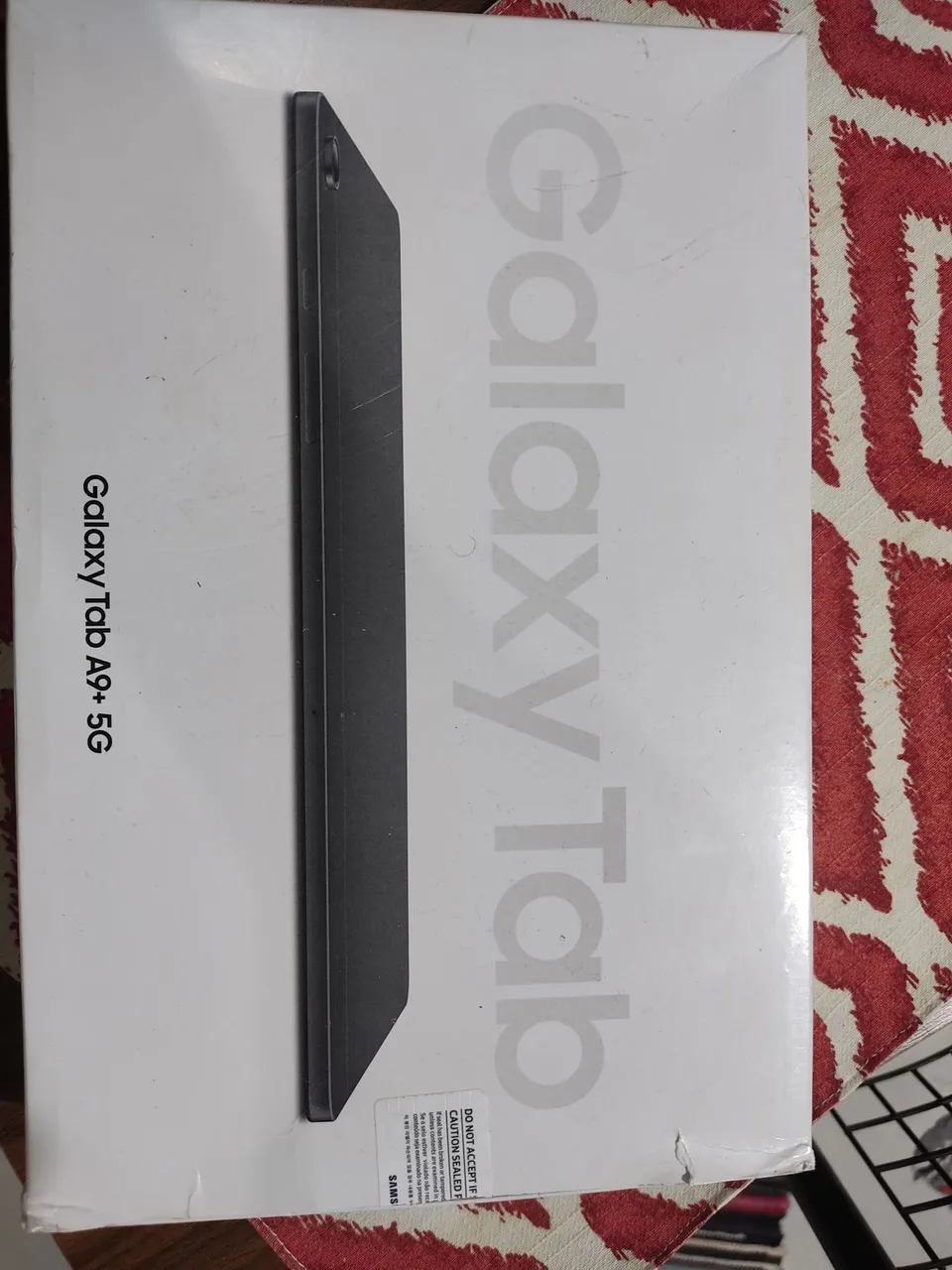 Galaxy Tab A9+ 5G  semi Novo na caixa