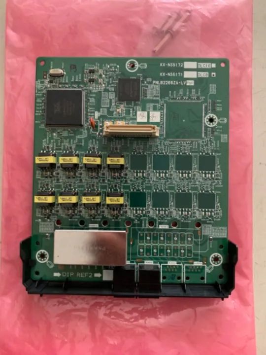 Placa de 8 ramais digitais NS 500 Panasonic.