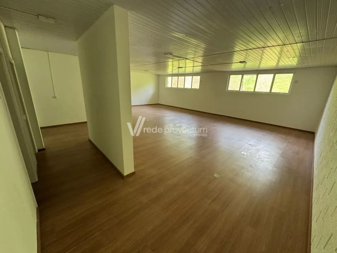 Galpão de 1.400m² para Locação em Vinhedo  Infraestrutura Completa em Condomínio Industria - Foto 5
