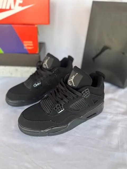 Air Jordan 4 Black Cat - Novo Sem Cx