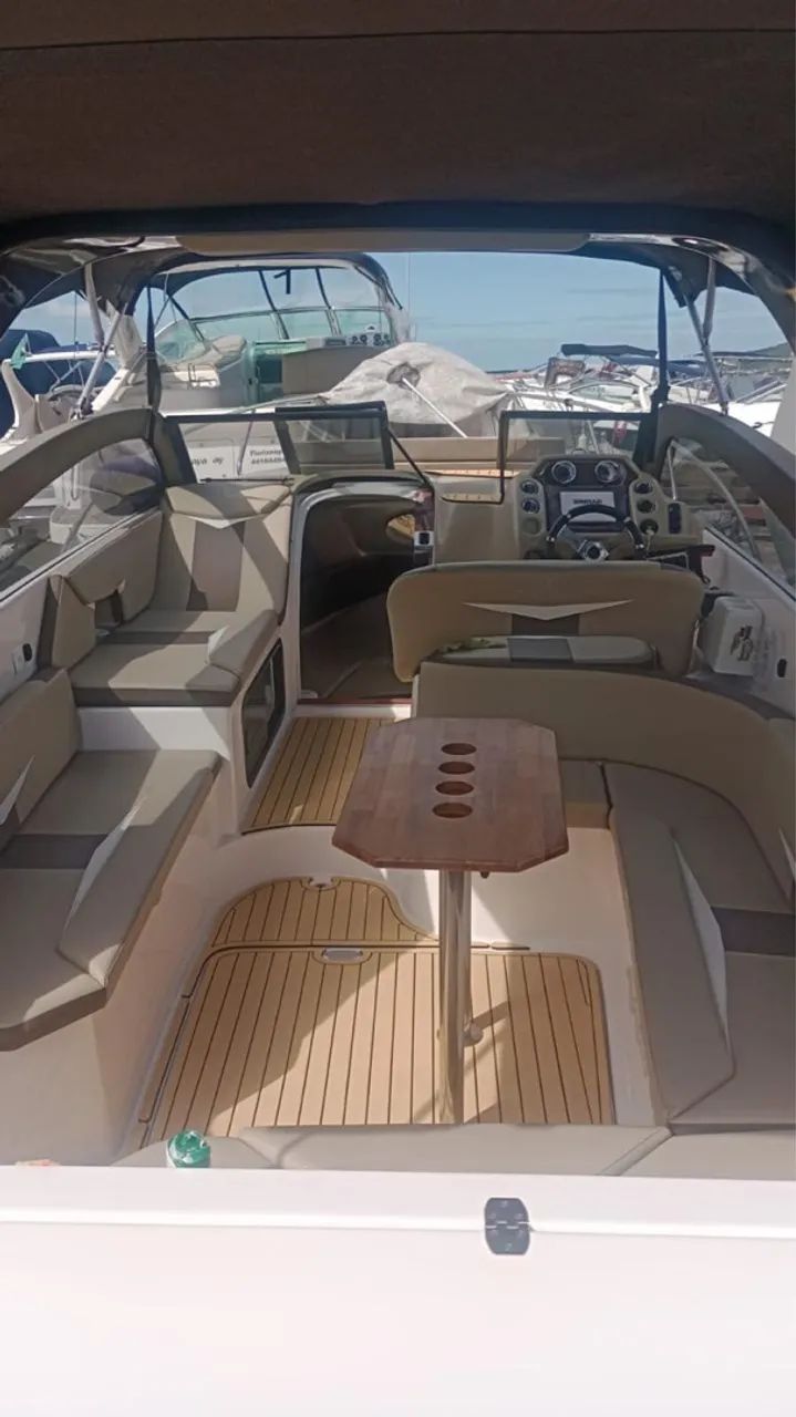 TRITON 300 SPORT + MONTAGEM DE SÉRIE + MERCRUISER 6.2L 300HP + ACESSÓRIOS - Foto 12