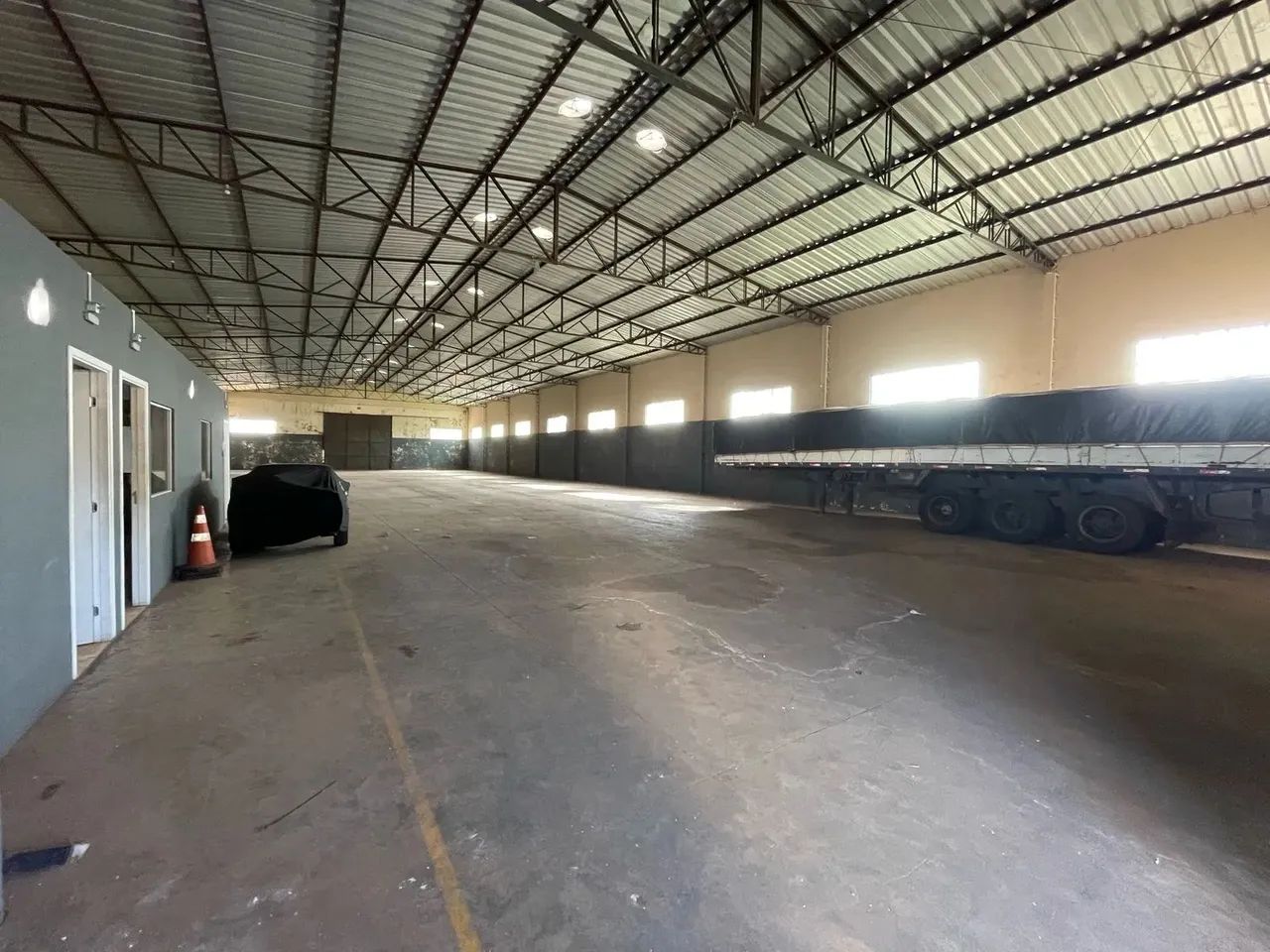 Galpão Comercial com 1080 metros quadrados  Nova Lima - Foto 4