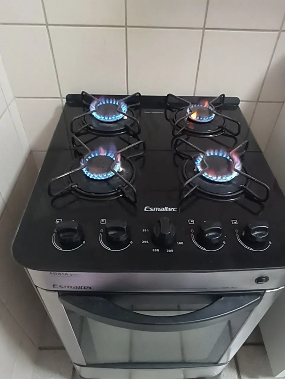 Fogão Esmaltec 4 Bocas com Forno